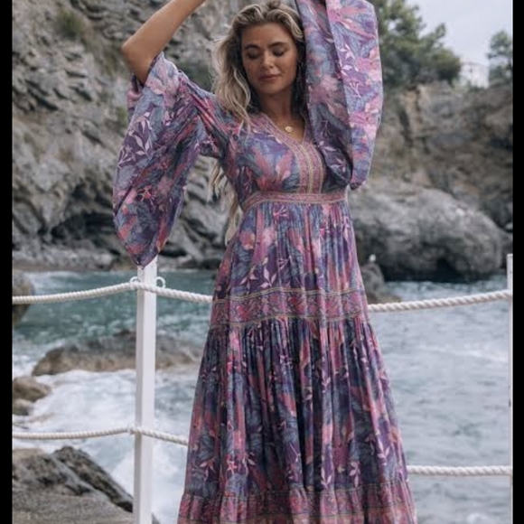 🍃 Spell Bianca Gown Wisteria 🍃 - Picture 5 of 13